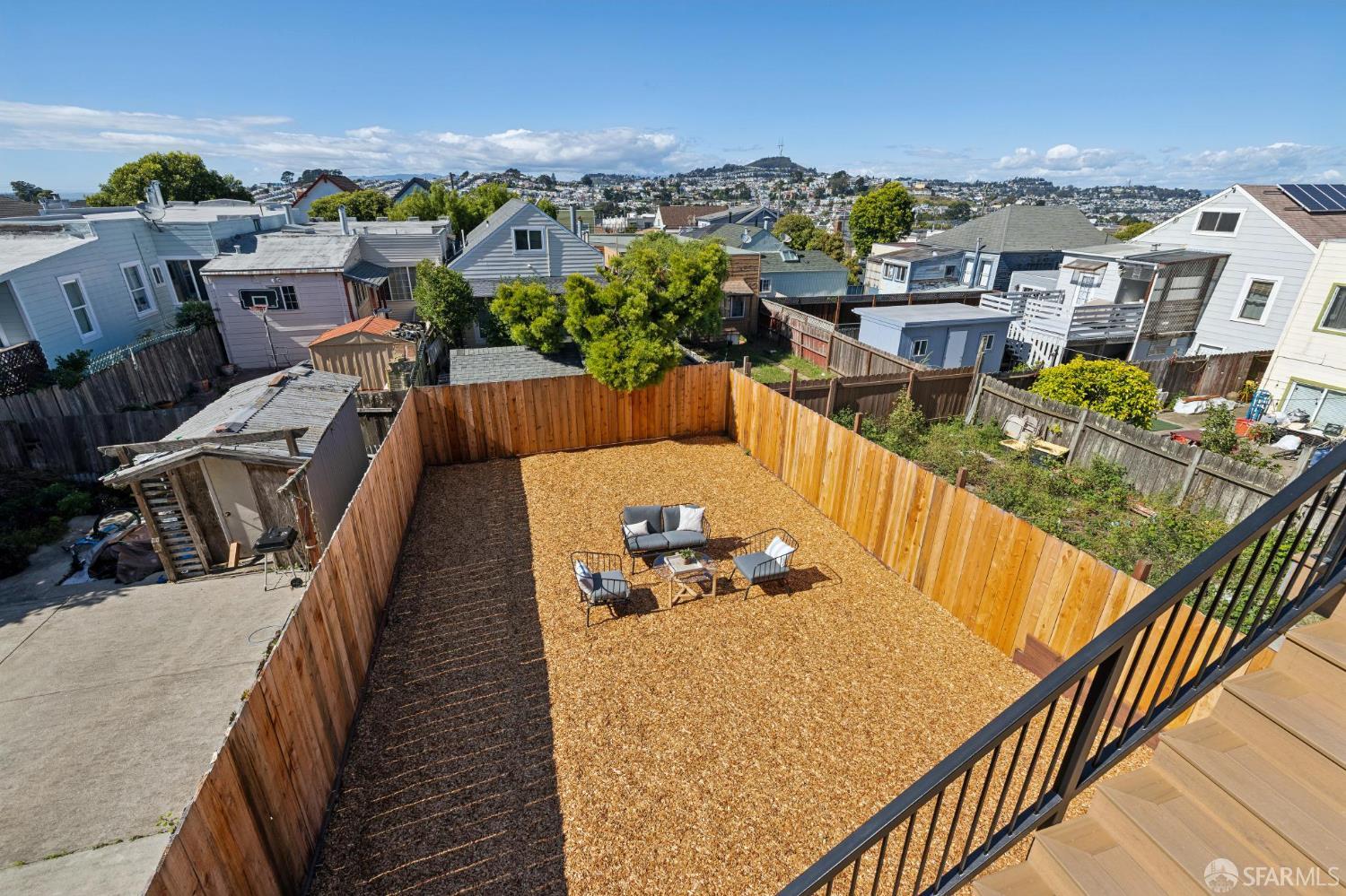 422 Winchester Street