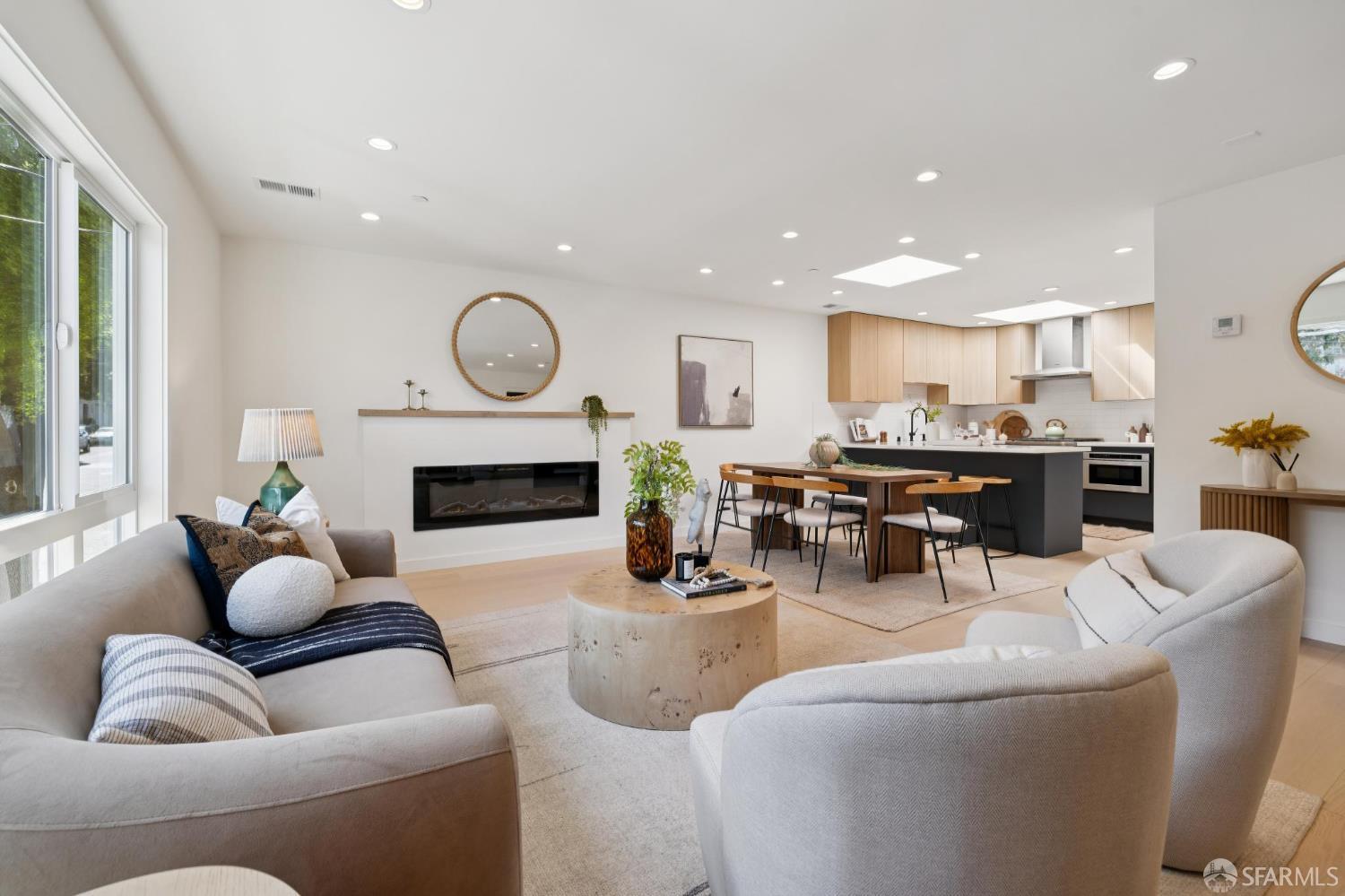 422 Winchester Street