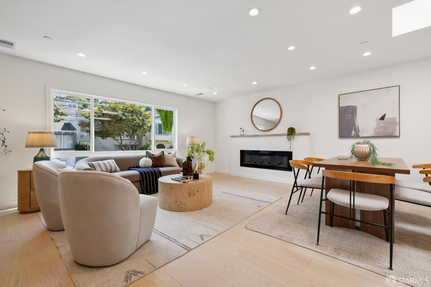 422 Winchester Street