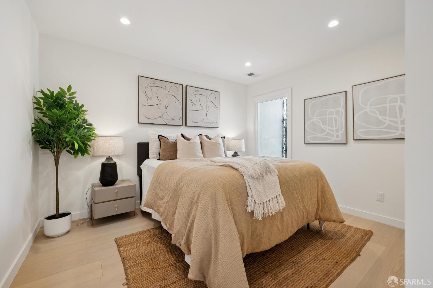 422 Winchester Street