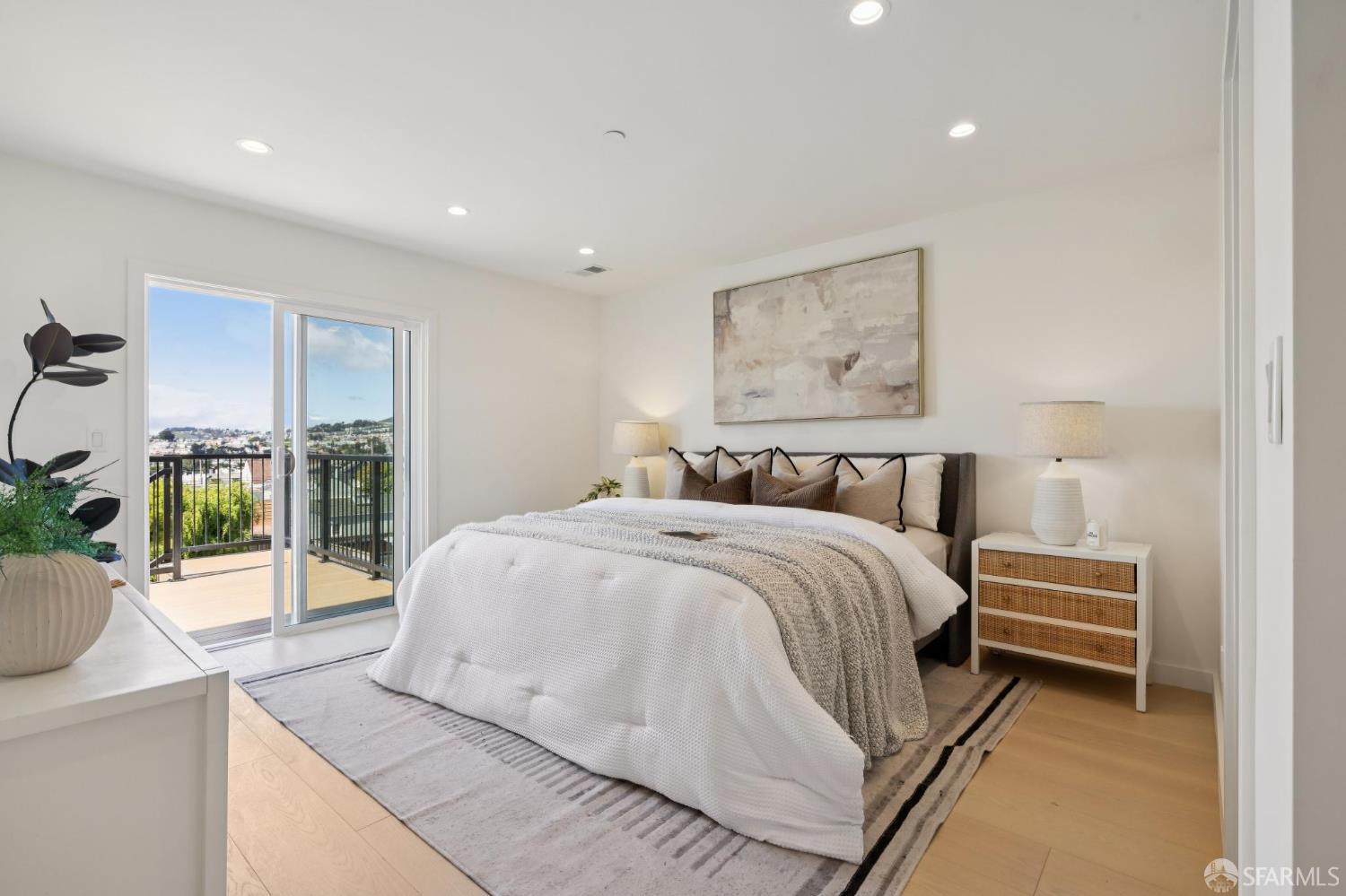 422 Winchester Street