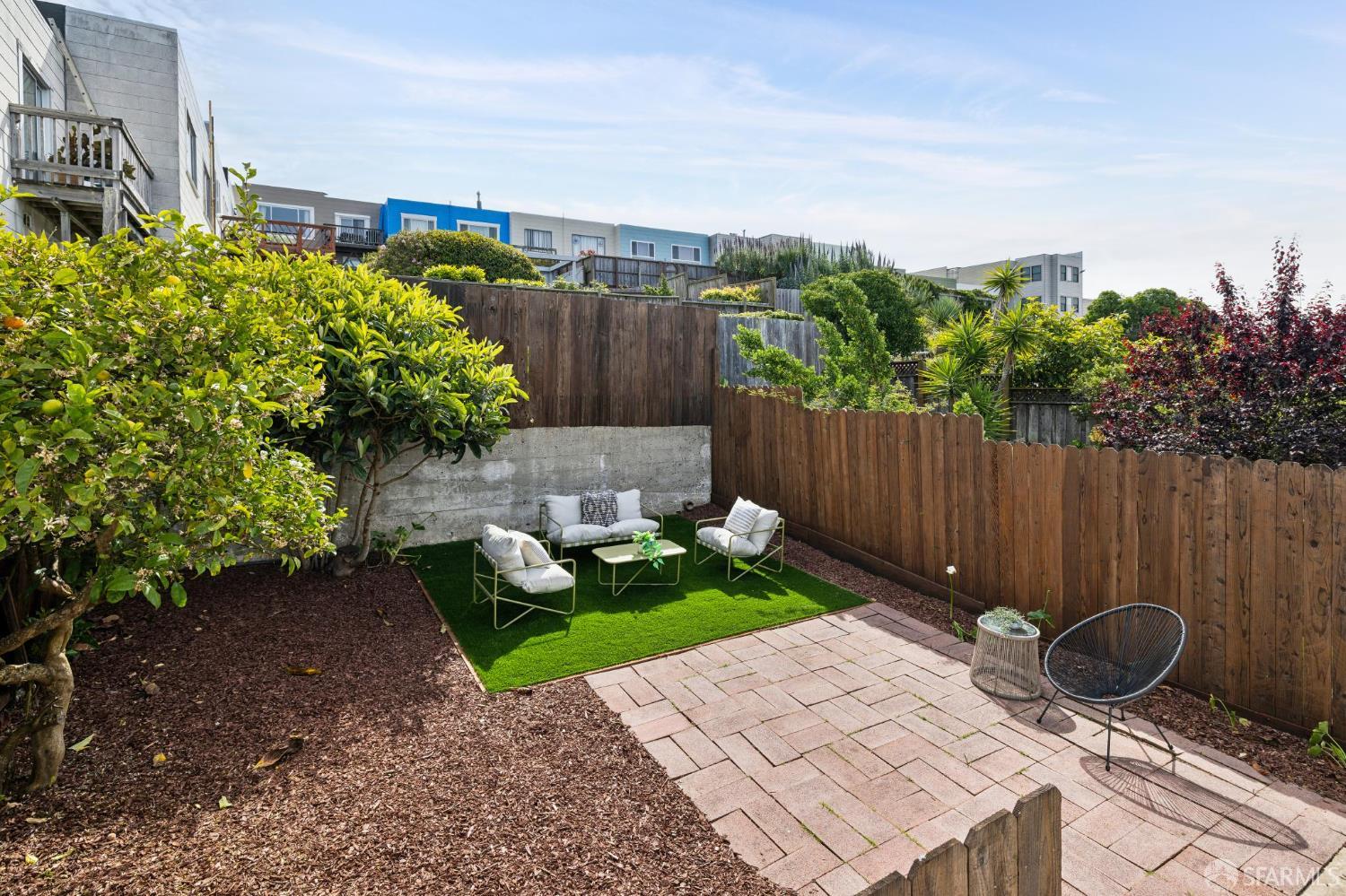 2010 30th Avenue