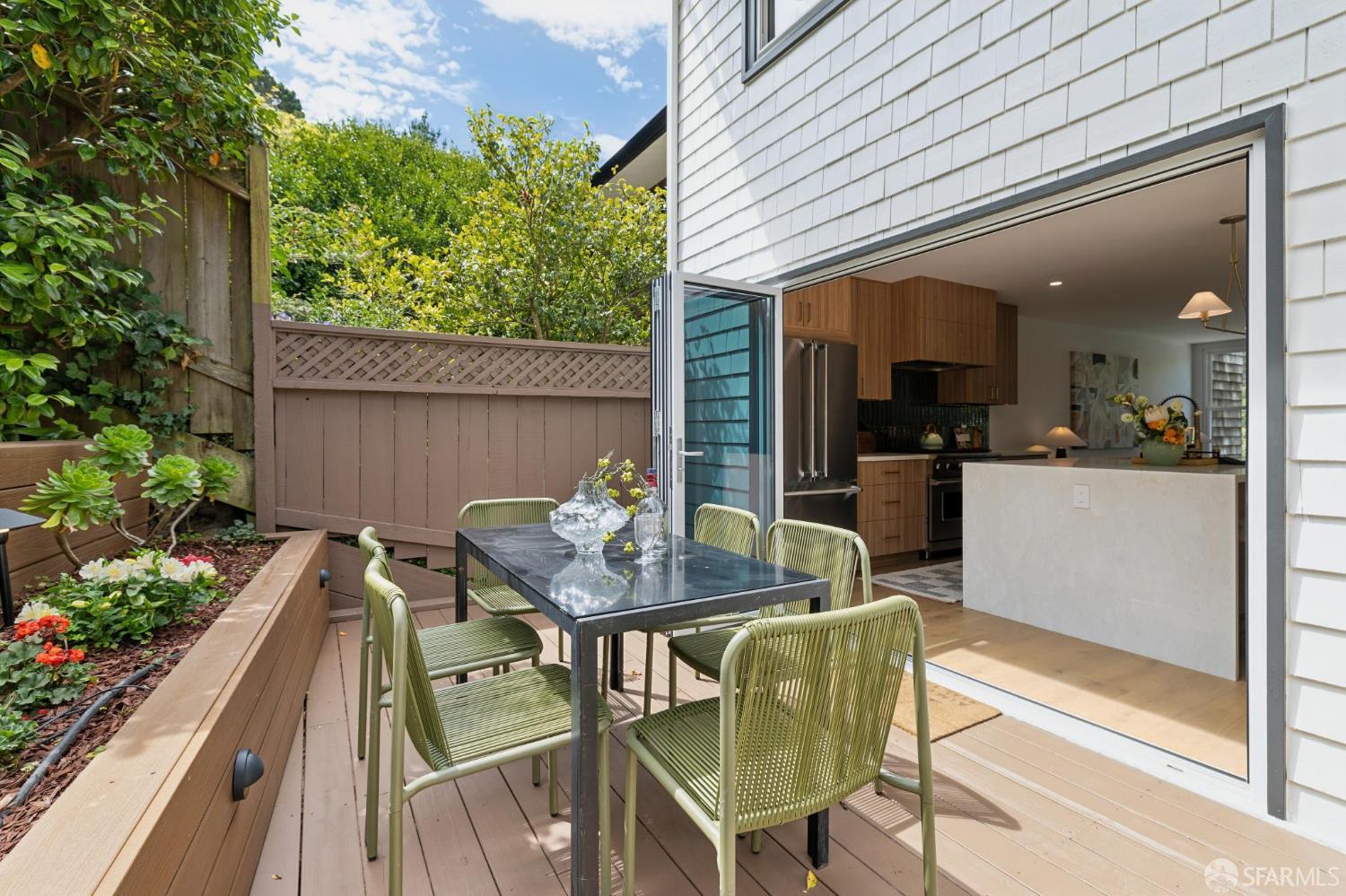 49 Turquoise Way