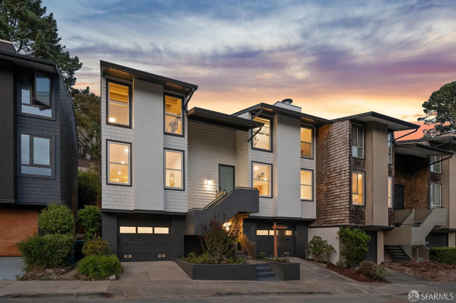 49 Turquoise Way