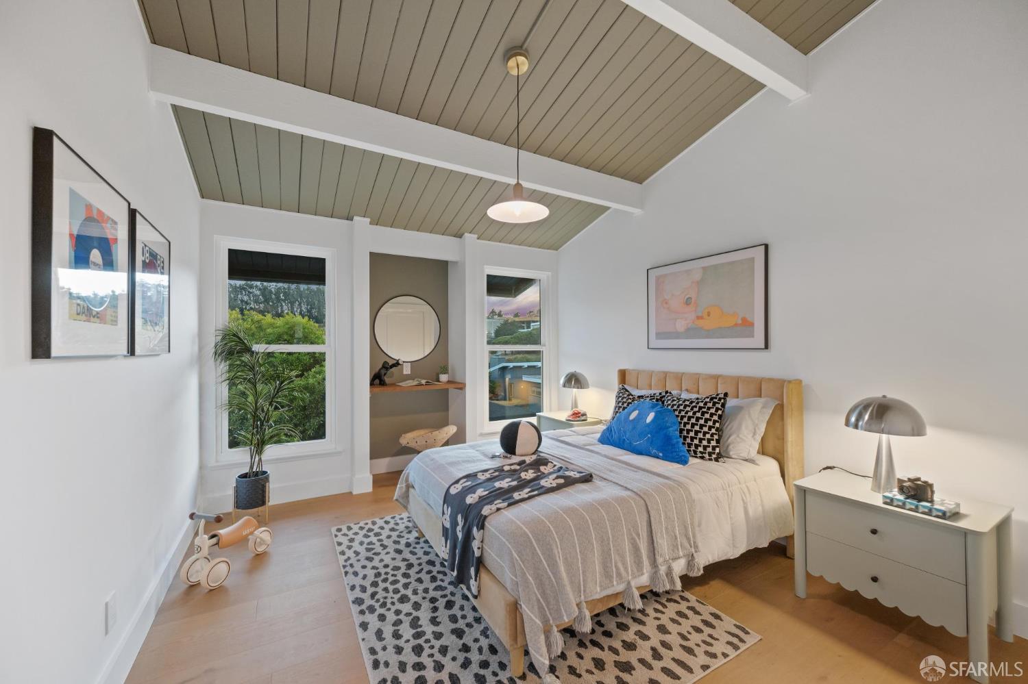 49 Turquoise Way