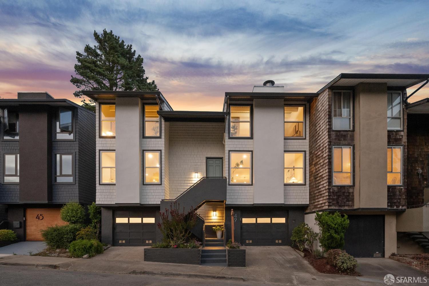 49 Turquoise Way