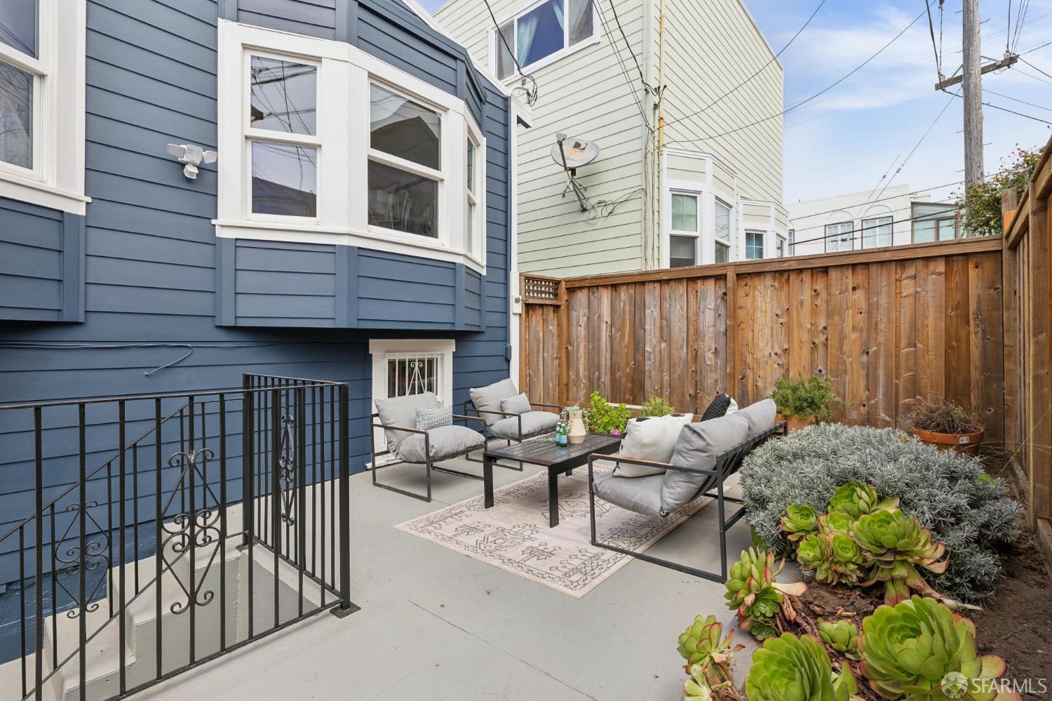 2306 16th Avenue