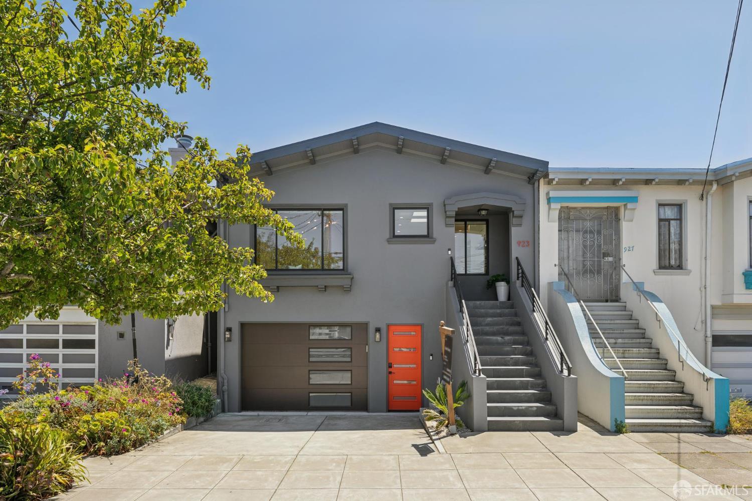 923 Edinburgh Street