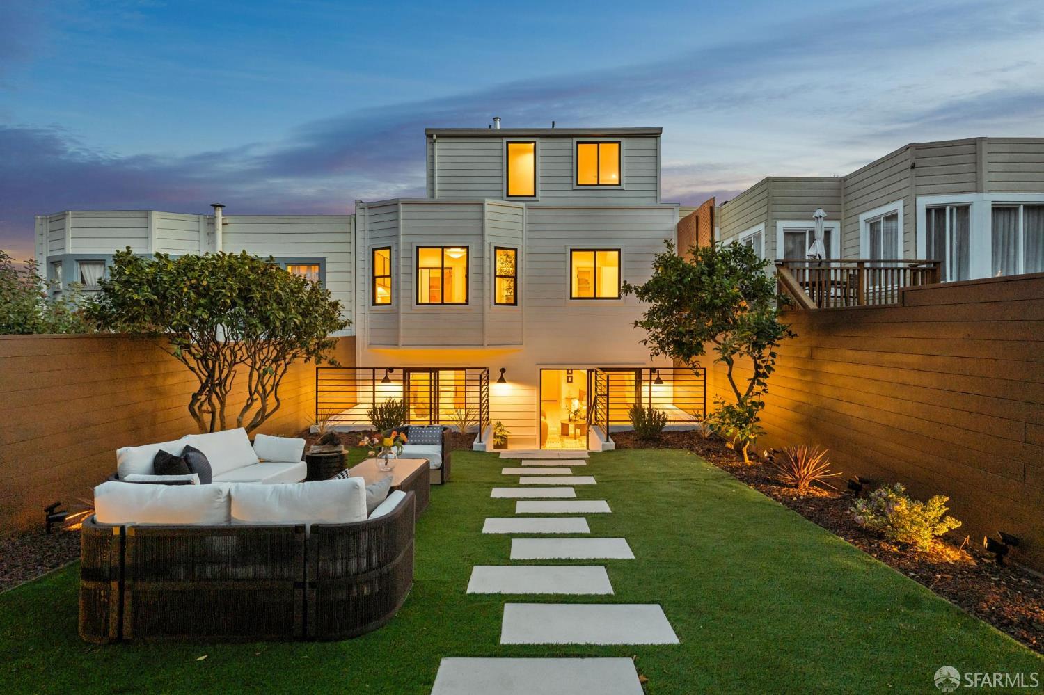 122 Flood Avenue