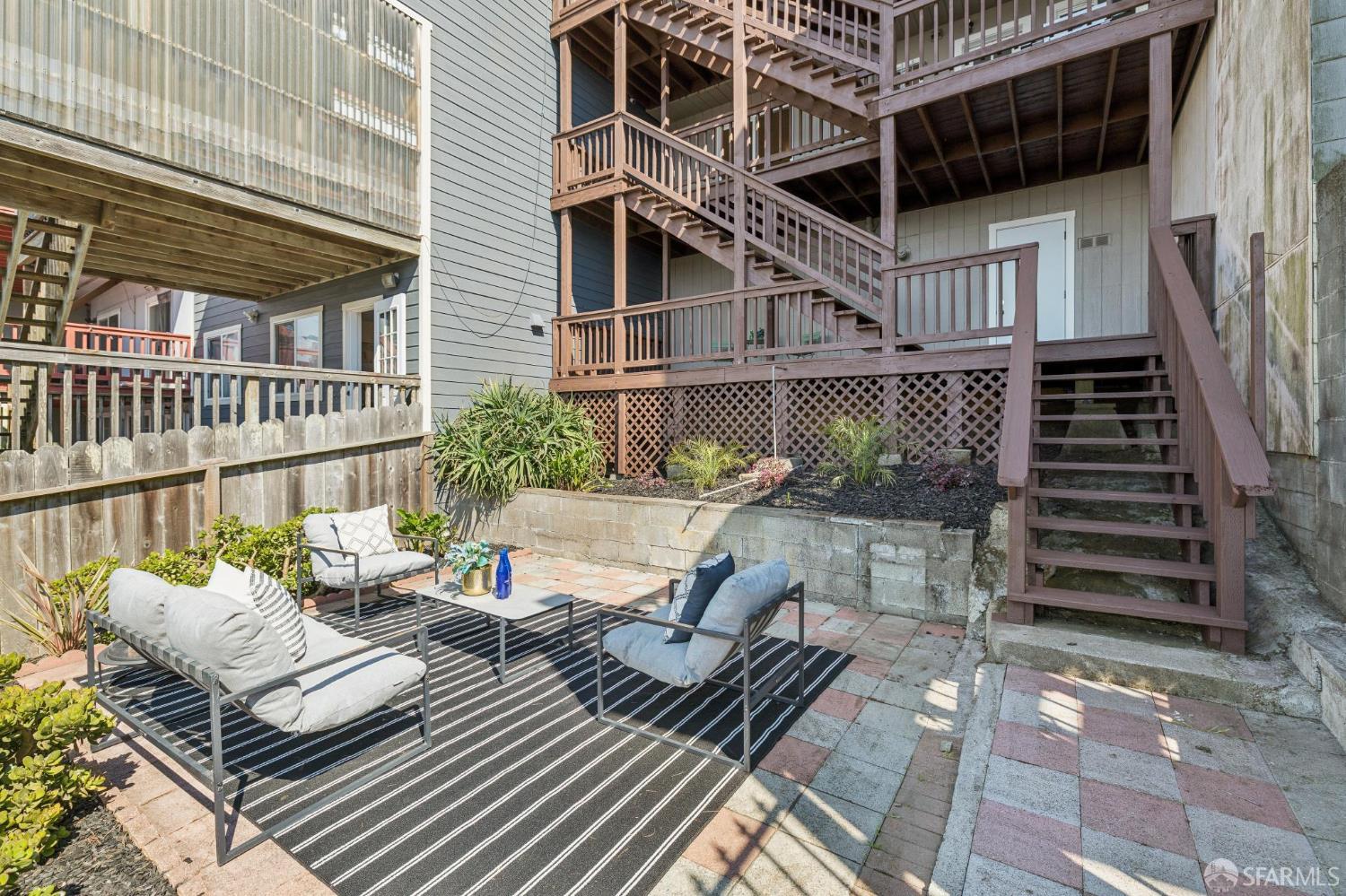 15 Harold Avenue