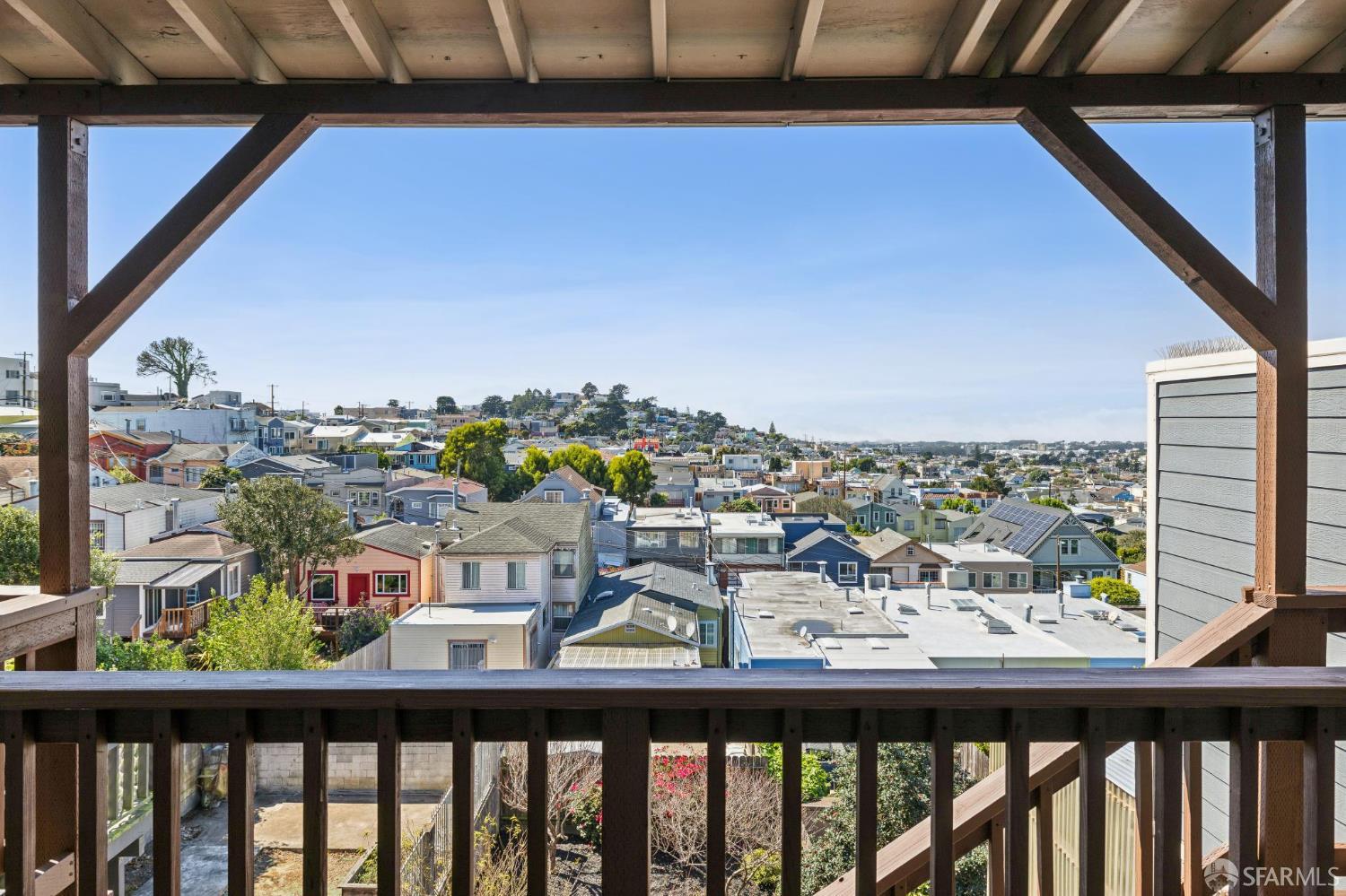 15 Harold Avenue