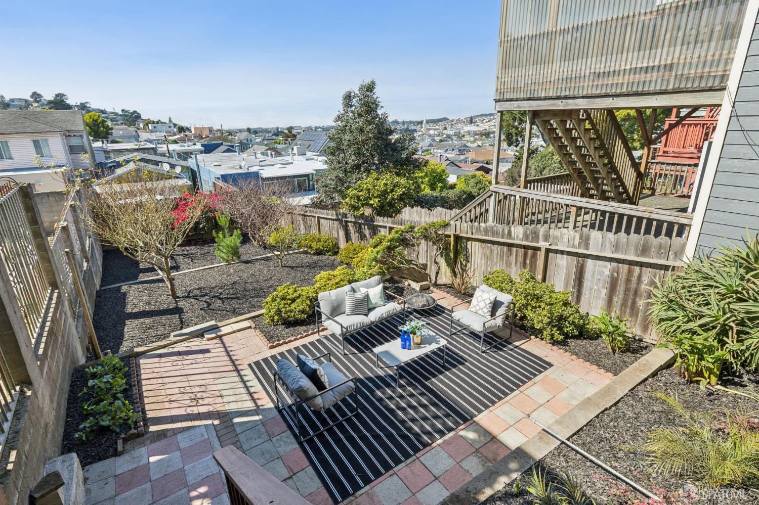 15 Harold Avenue