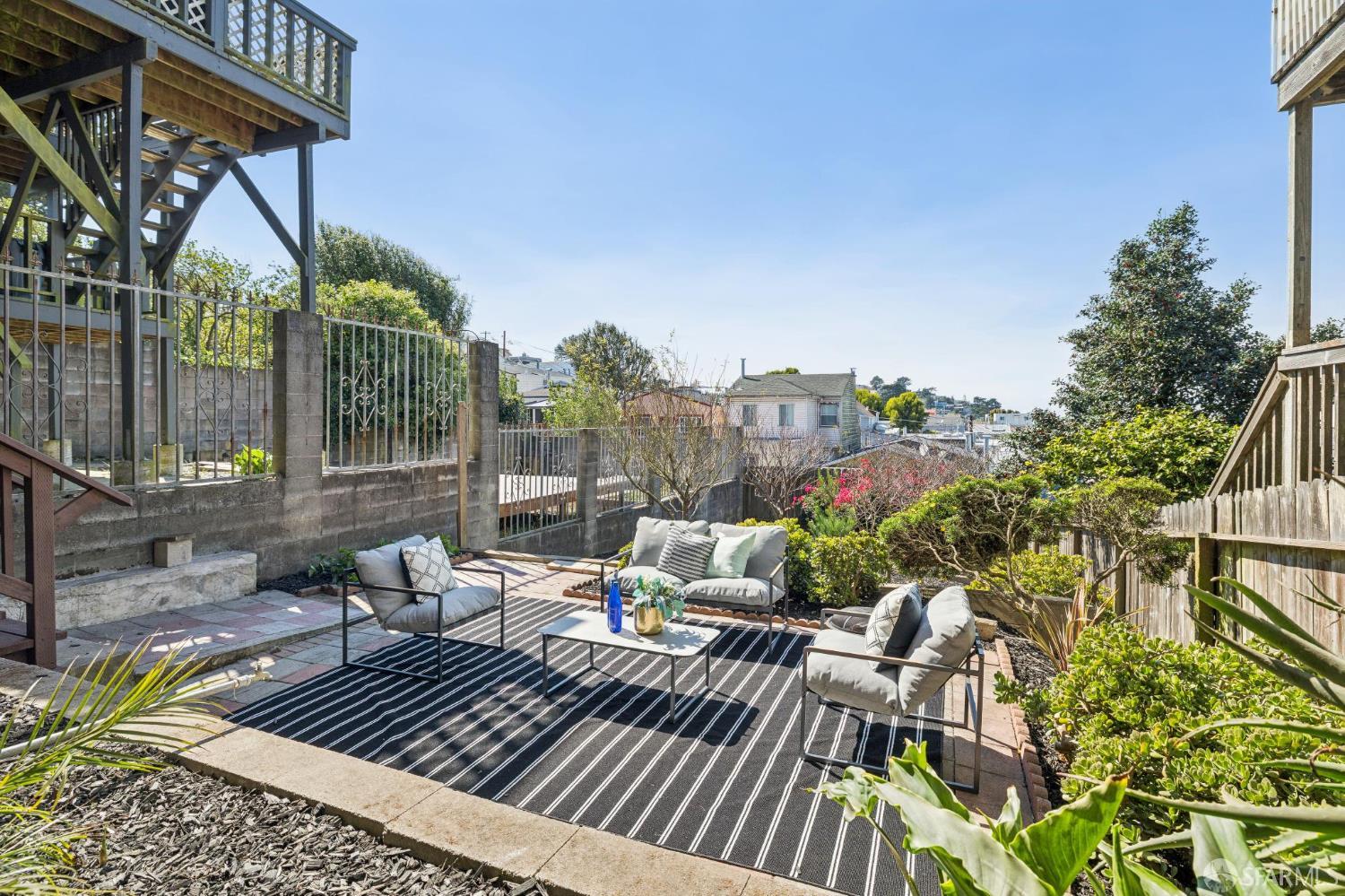 15 Harold Avenue