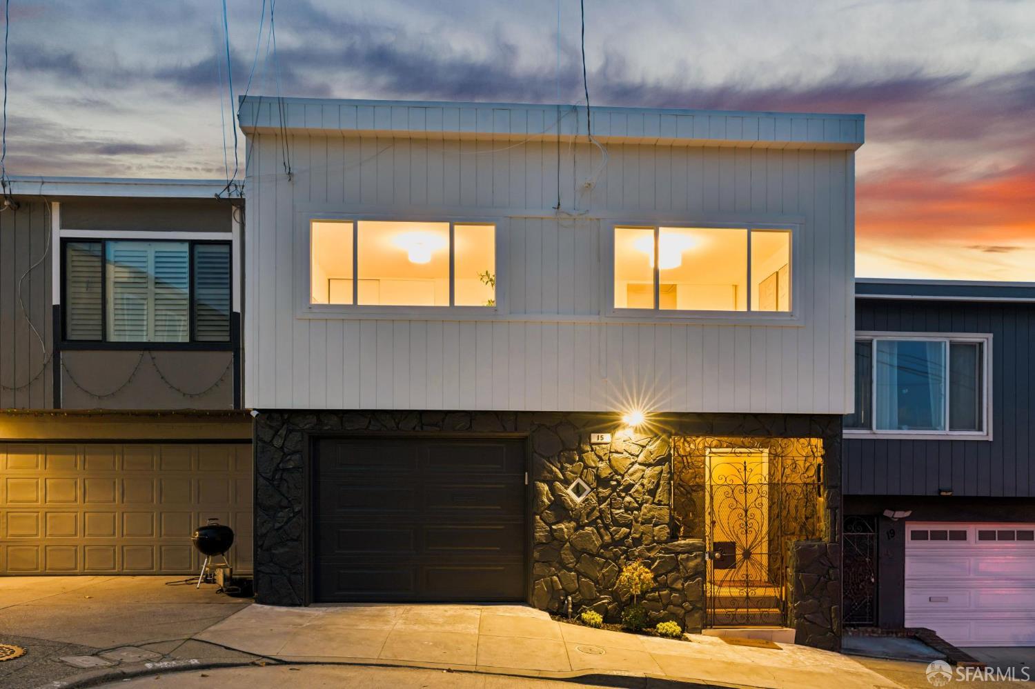 15 Harold Avenue
