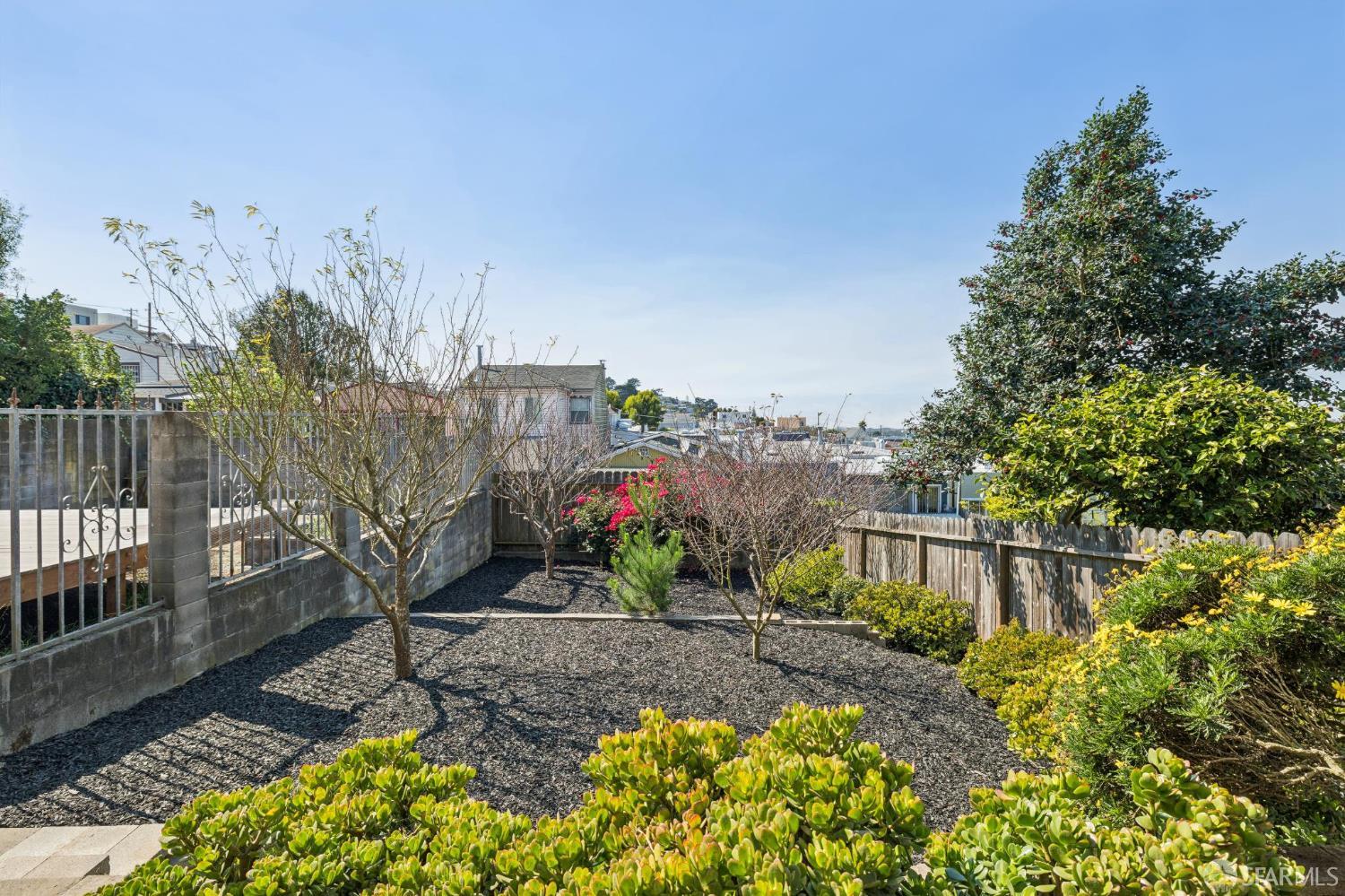 15 Harold Avenue