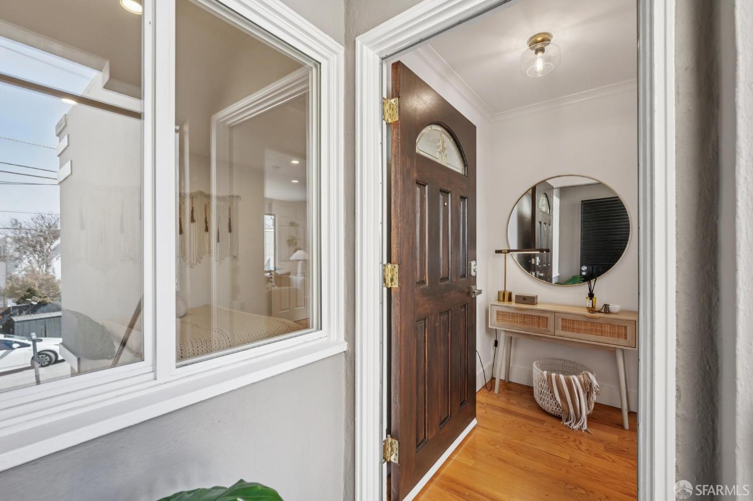 279 St Charles Avenue