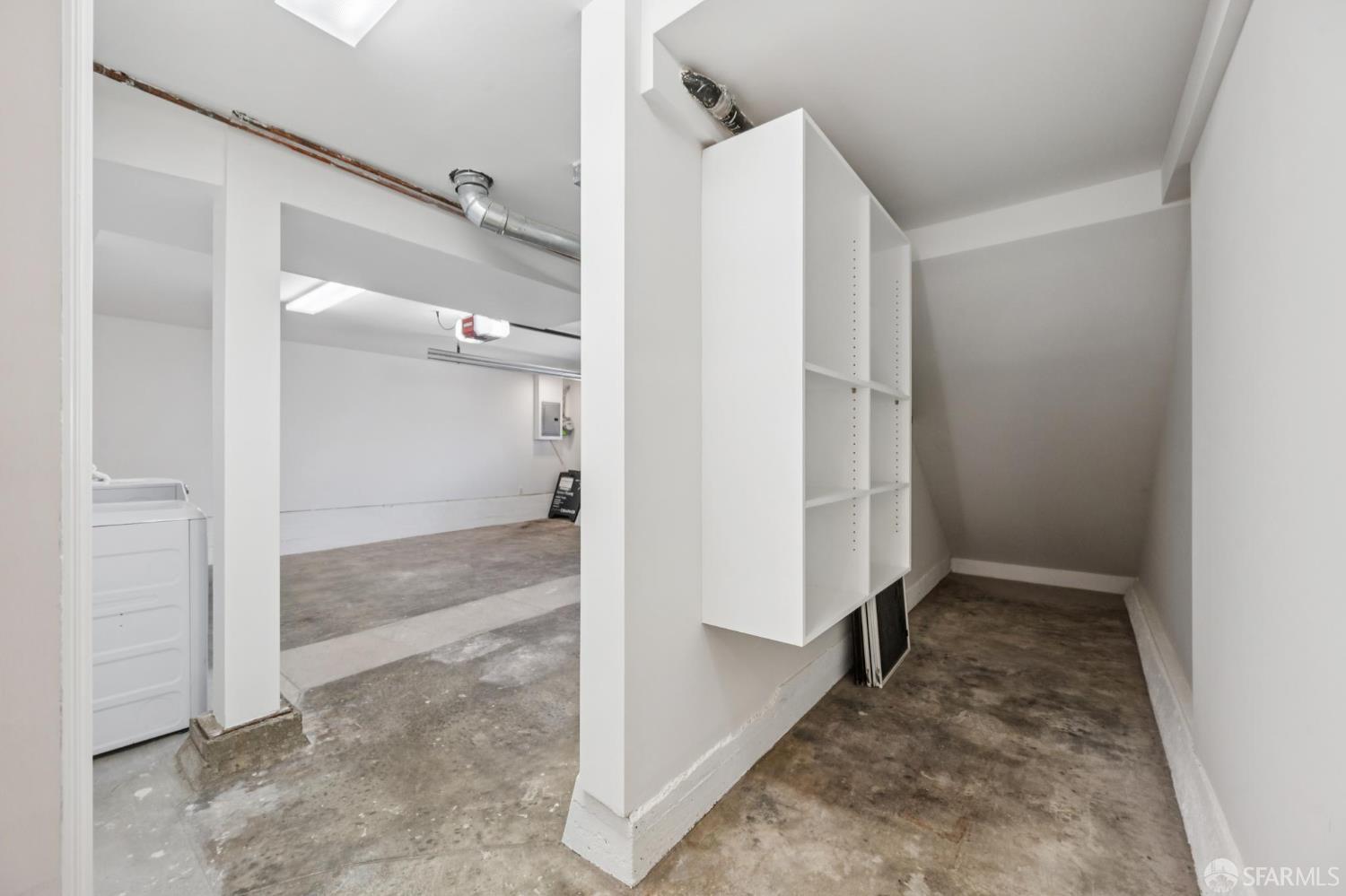 279 St Charles Avenue
