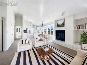 3945 Thundercloud Drive