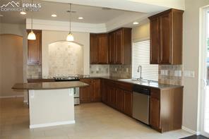 2421 Fruited Plains Court