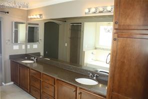 2421 Fruited Plains Court