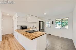 544 Potter Drive