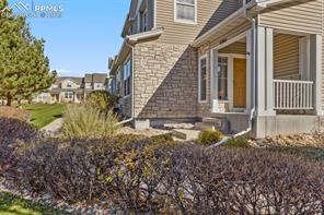 8704 Bamboo Grove