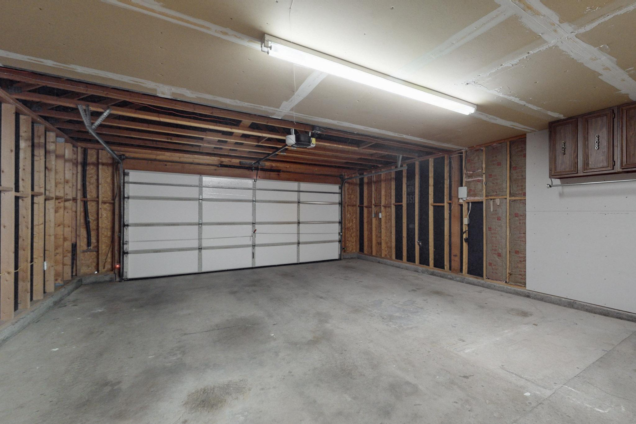 1058 CASCADE Road SE