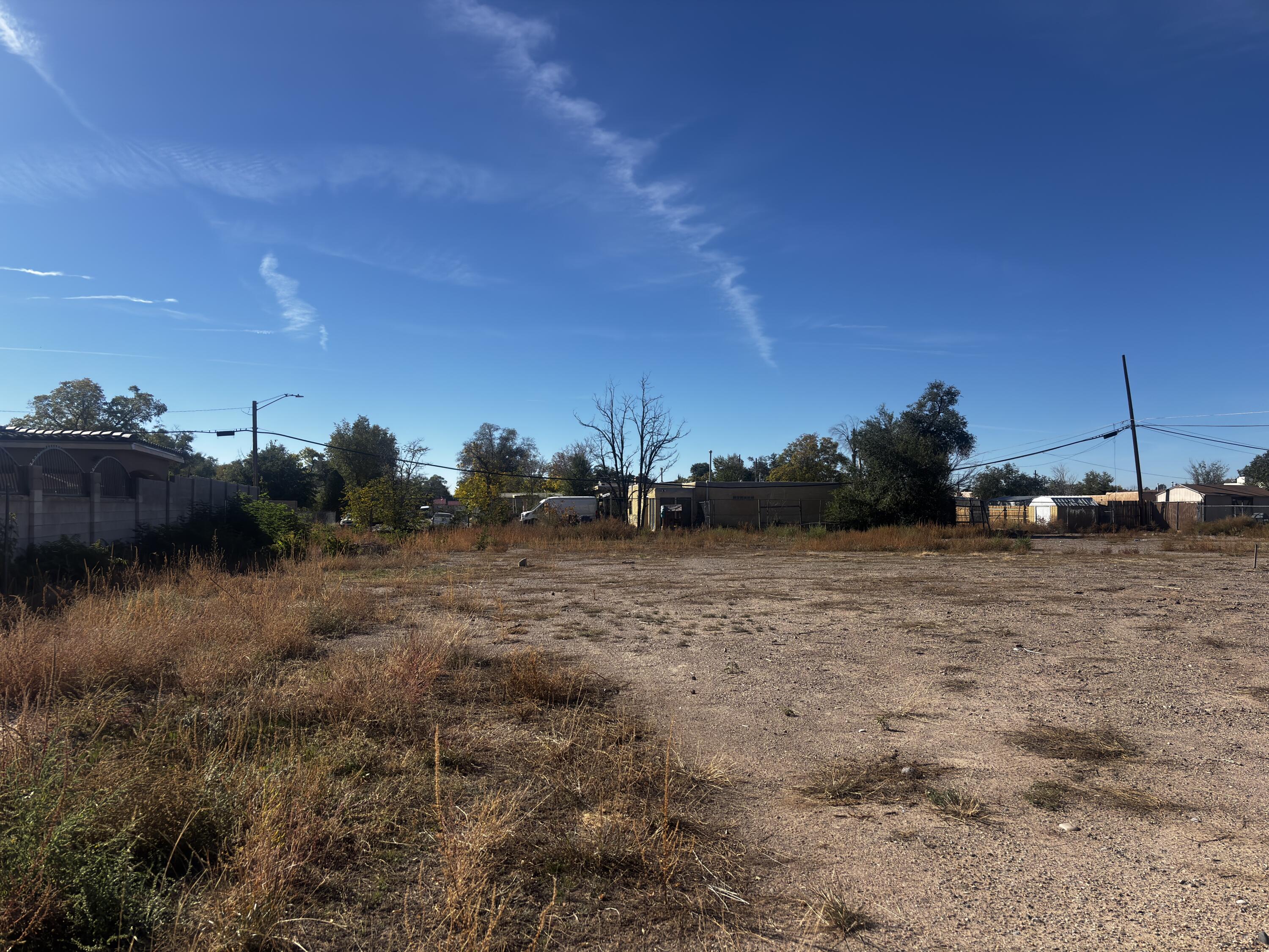 704 Griegos Road NW