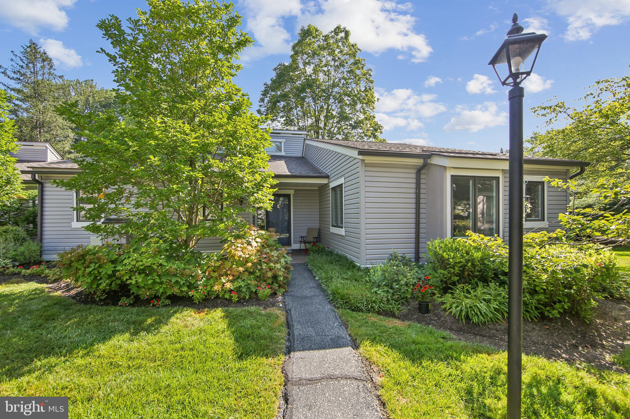 215 Chandler Dr #215