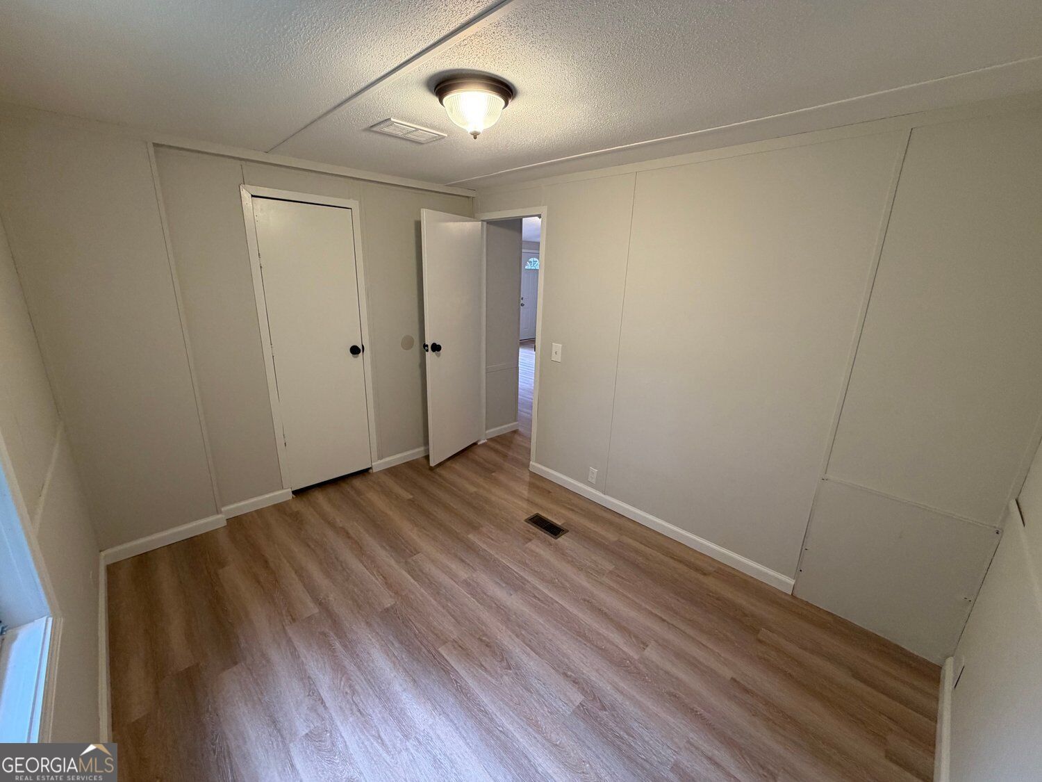 6125 River Run Circle