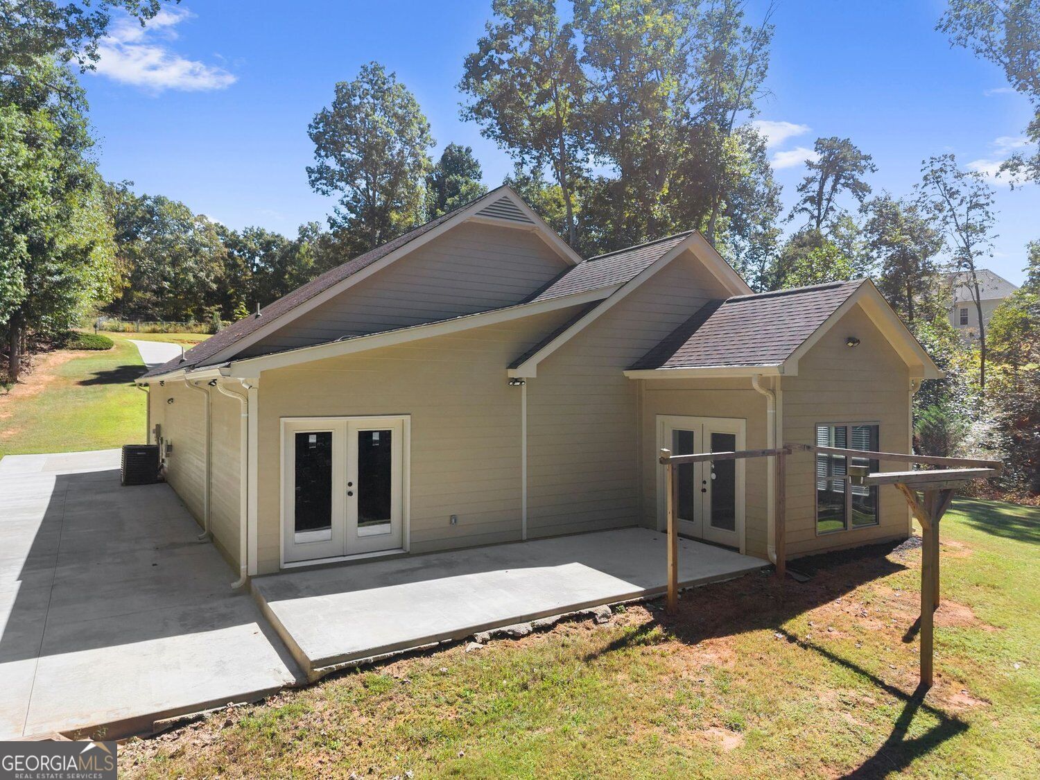 3588 Phoenix Cove Drive