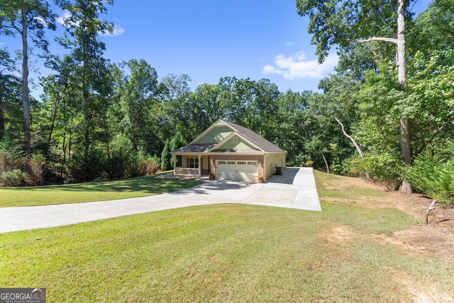3588 Phoenix Cove Drive