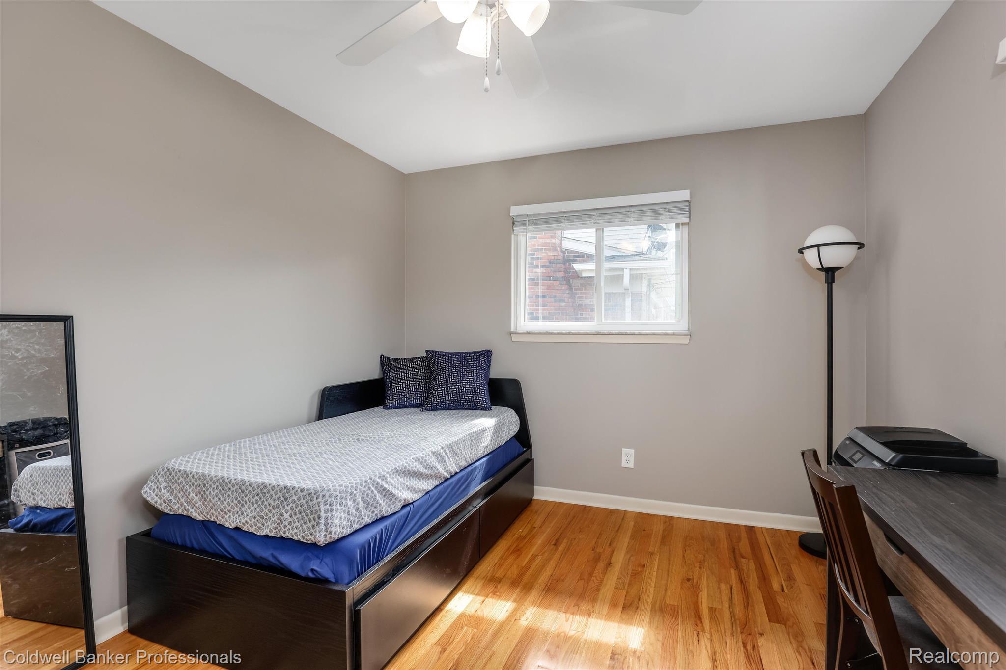23248 ROBERT JOHN Street