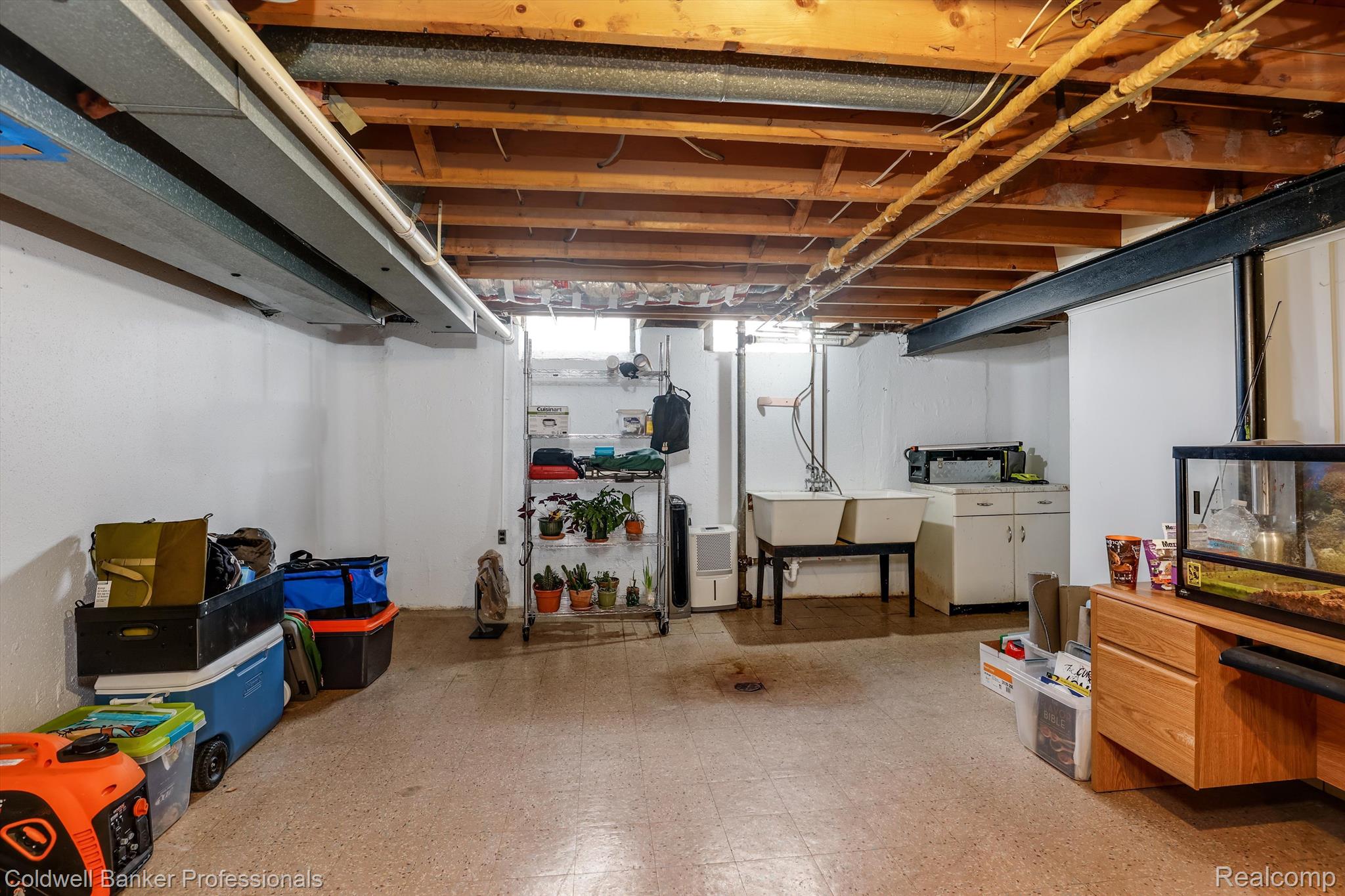 23248 ROBERT JOHN Street