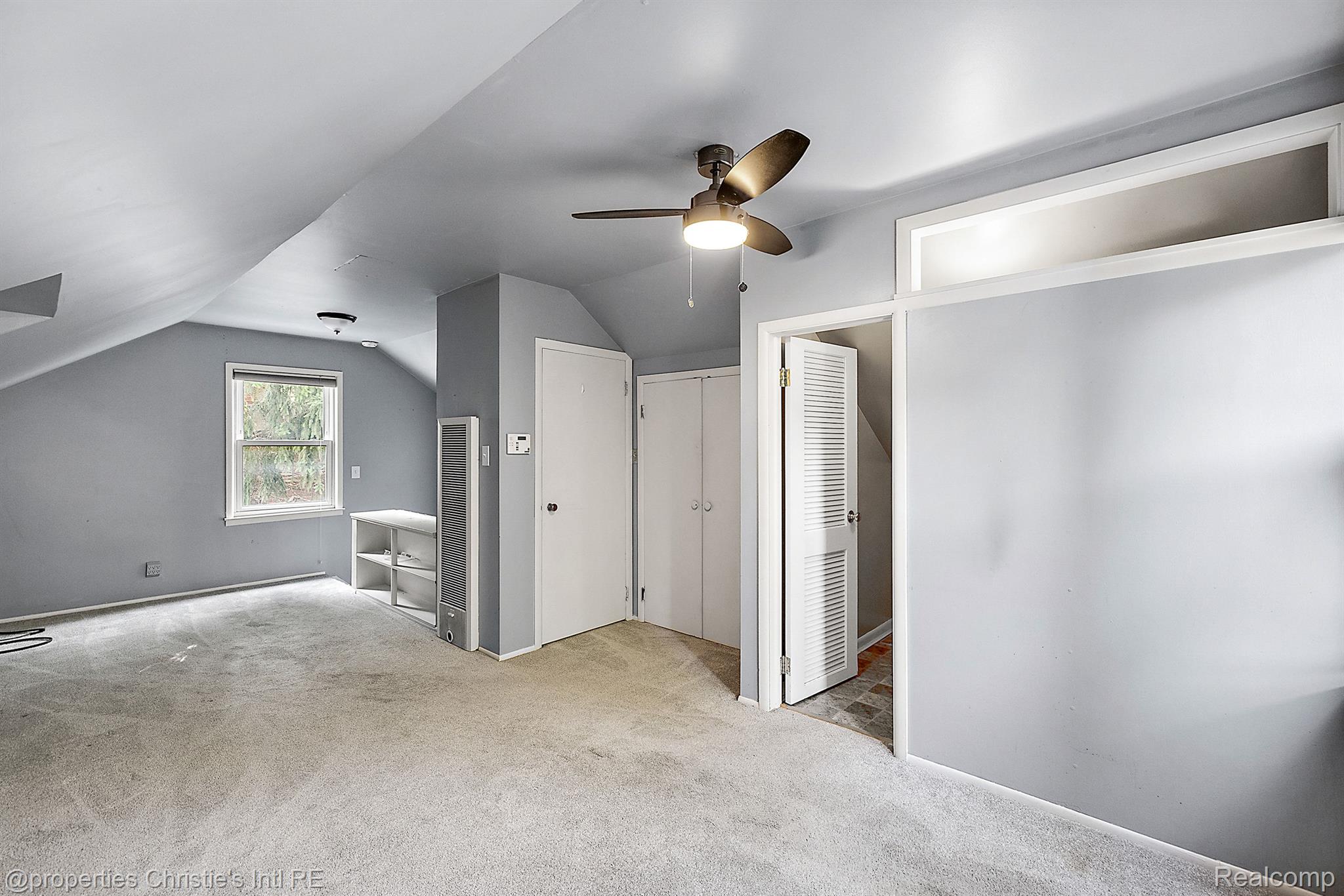 1591 CATALPA Drive