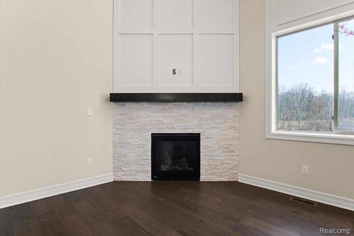 56309 SCOTLAND Drive