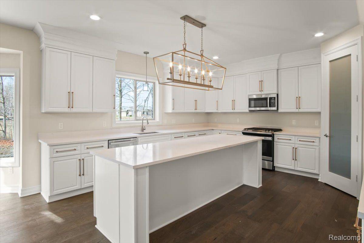 56309 SCOTLAND Drive