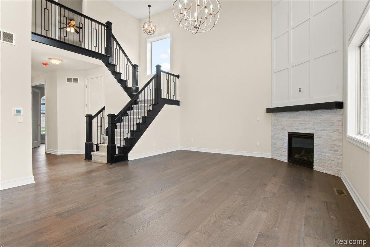 56309 SCOTLAND Drive