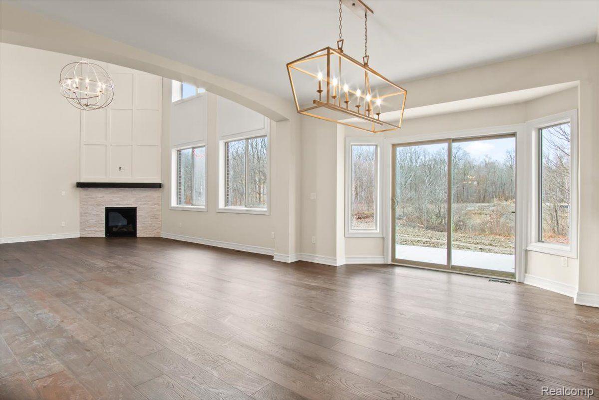 56309 SCOTLAND Drive