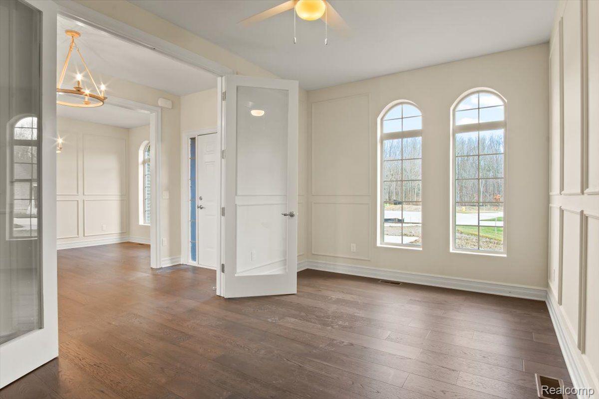 56309 SCOTLAND Drive