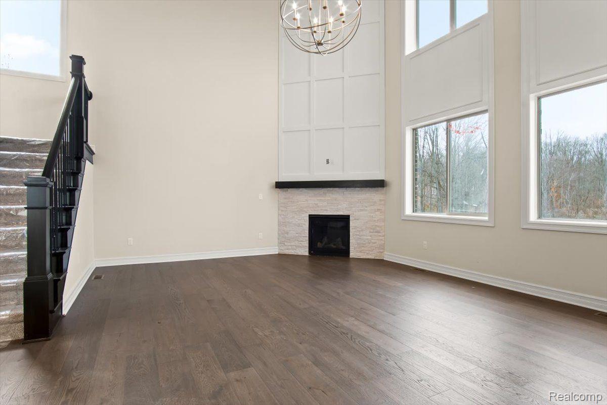 56309 SCOTLAND Drive