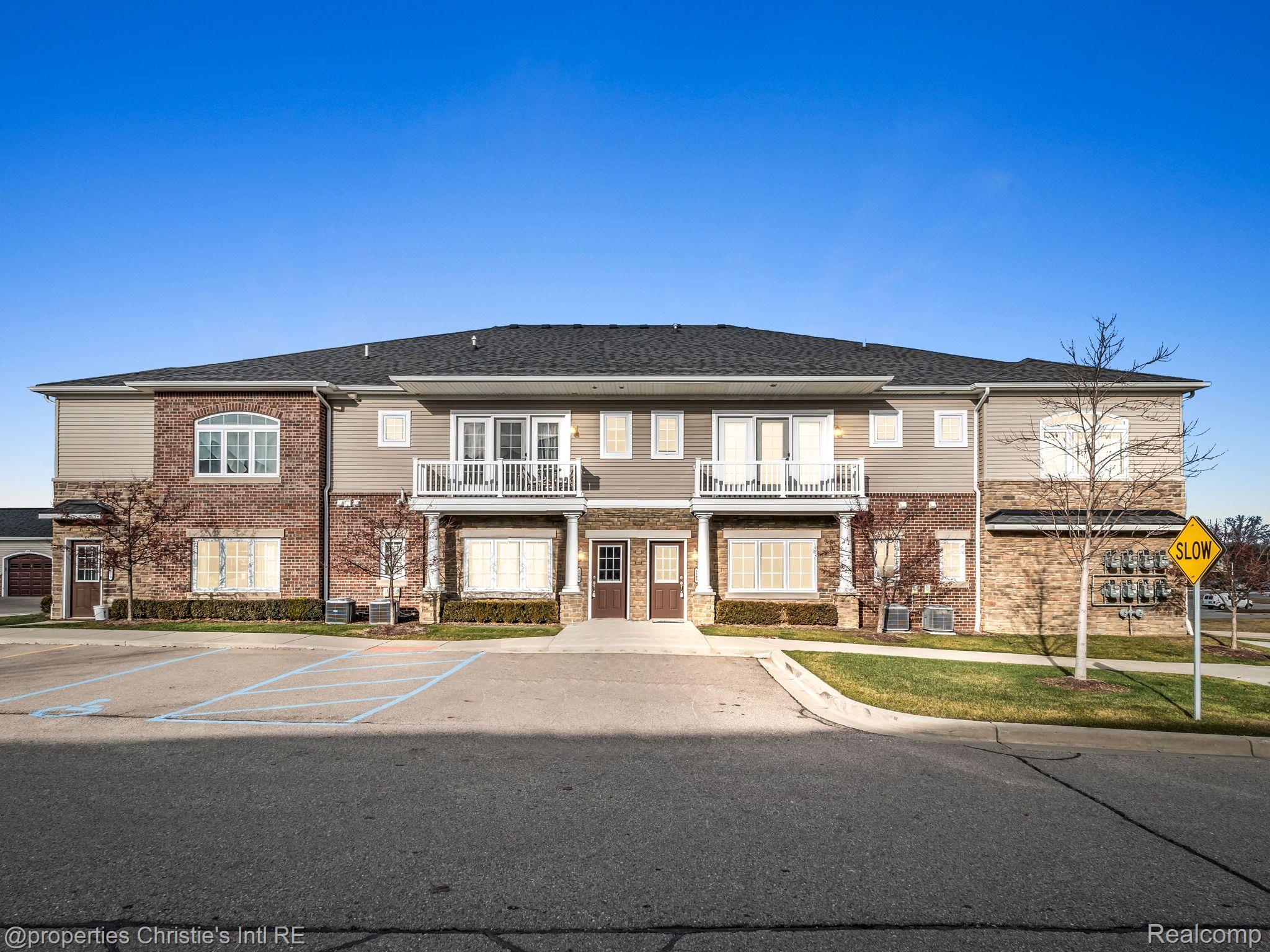 5508 ARBOR CHASE Drive