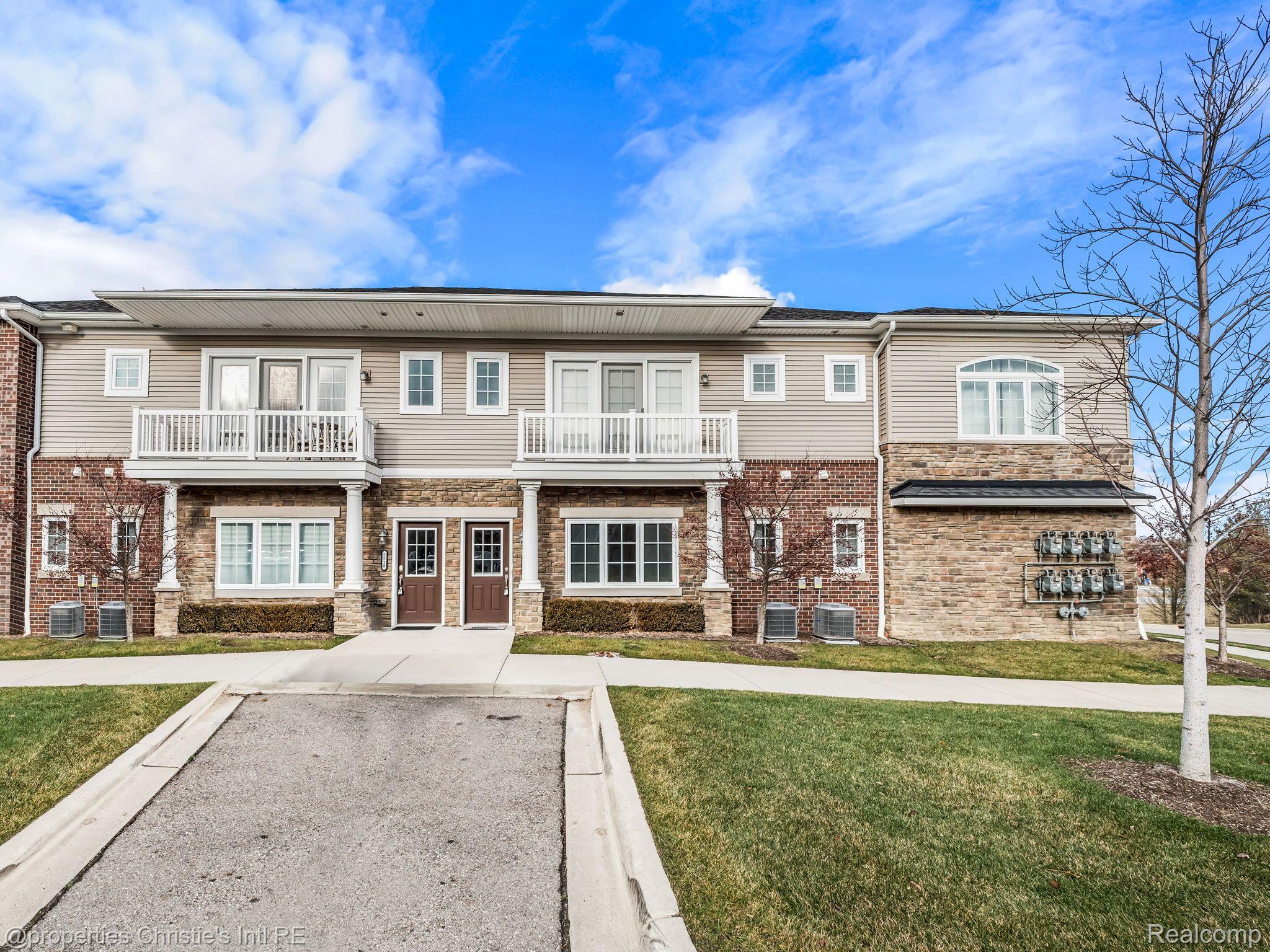 5508 ARBOR CHASE Drive