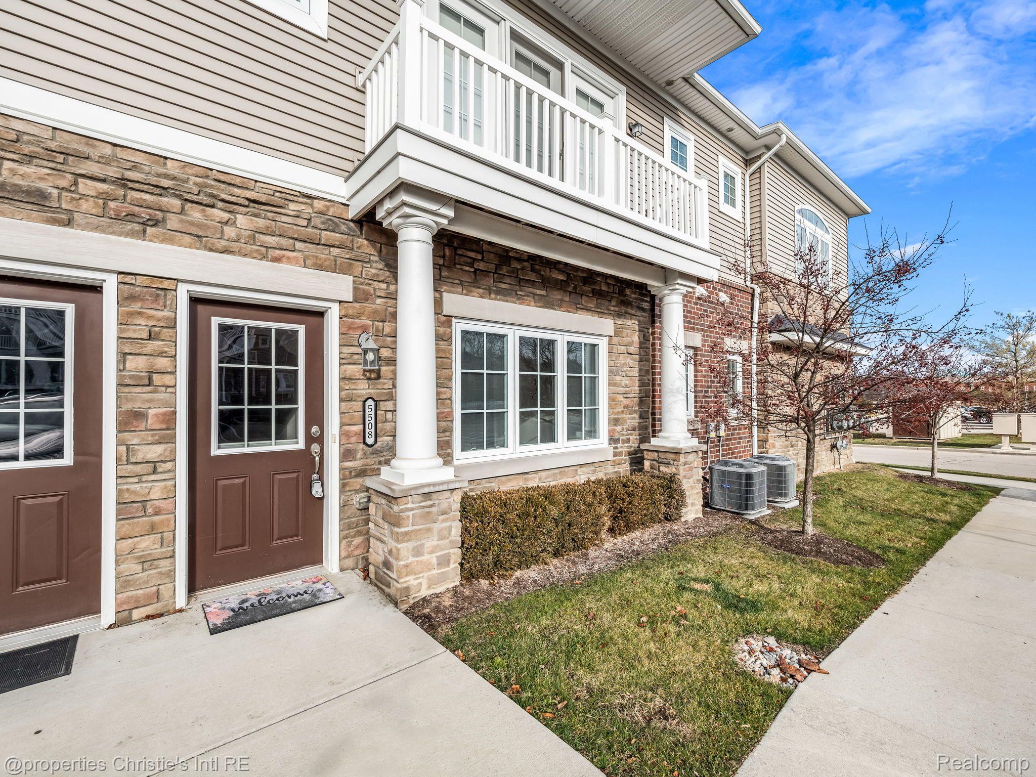 5508 ARBOR CHASE Drive