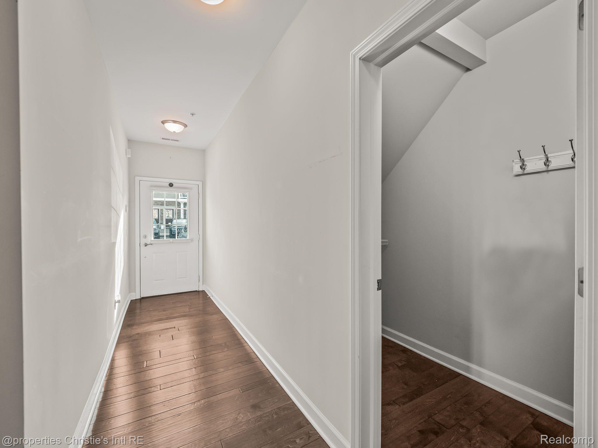 5508 ARBOR CHASE Drive