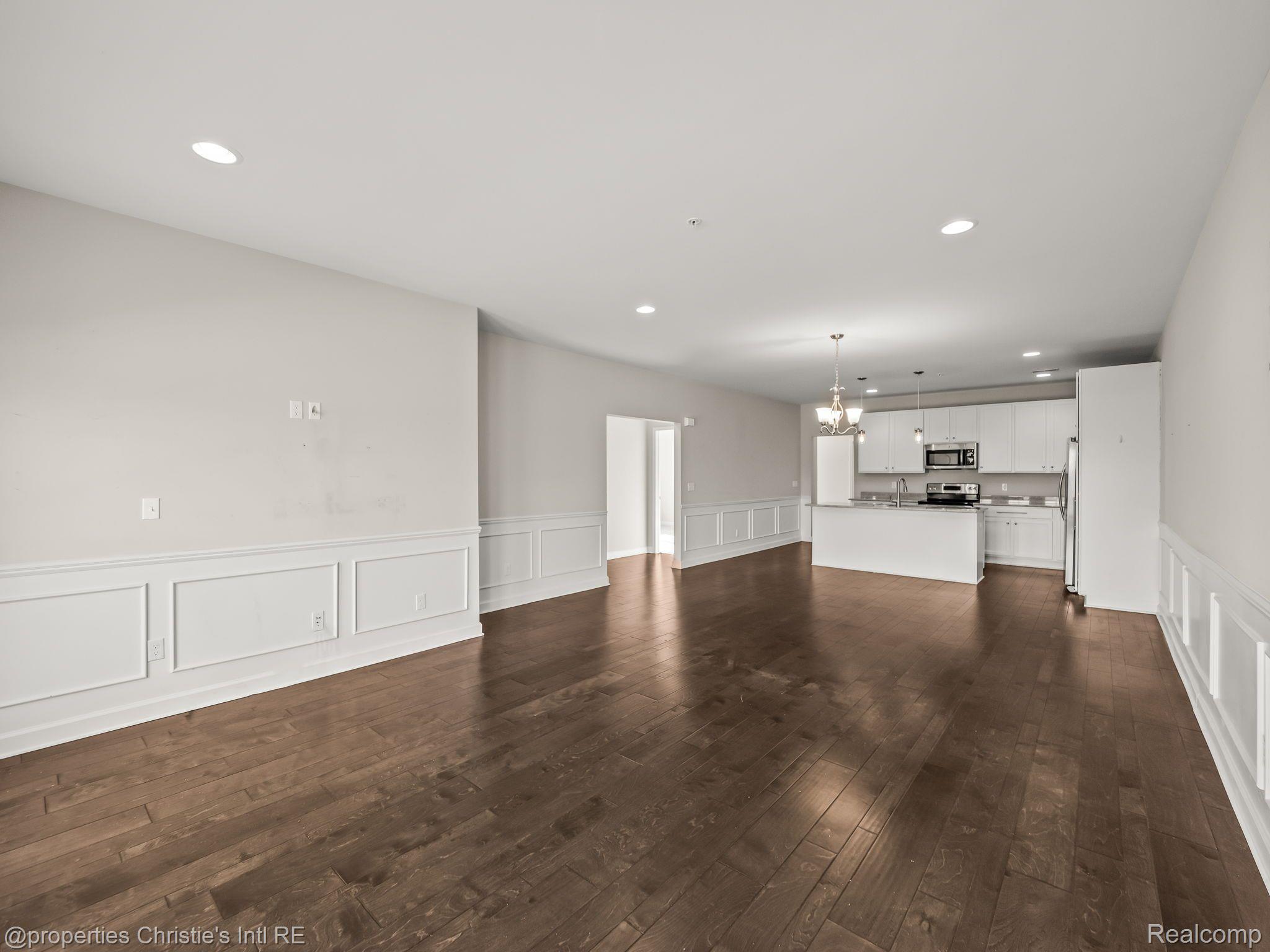5508 ARBOR CHASE Drive