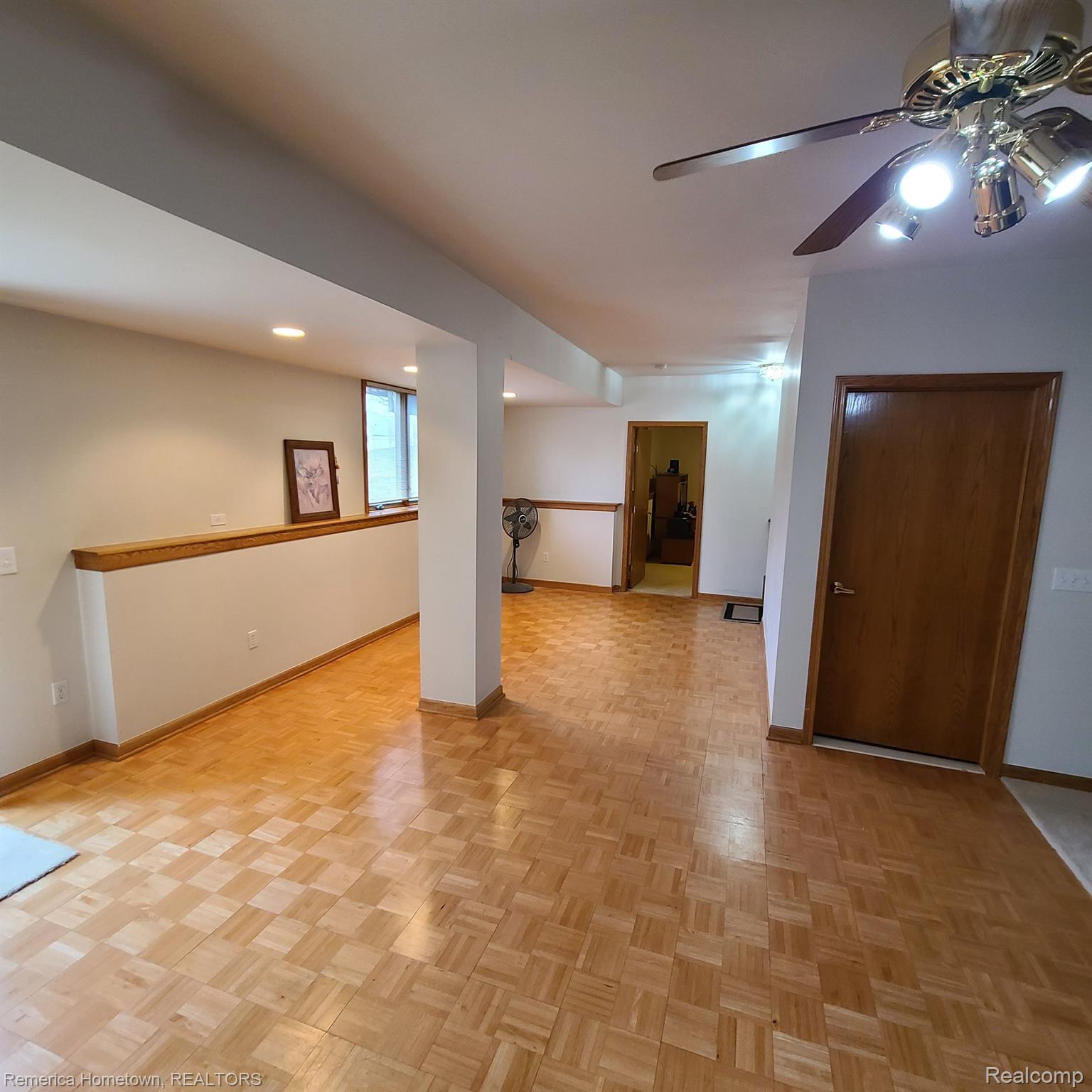 700 HEATHERIDGE Court