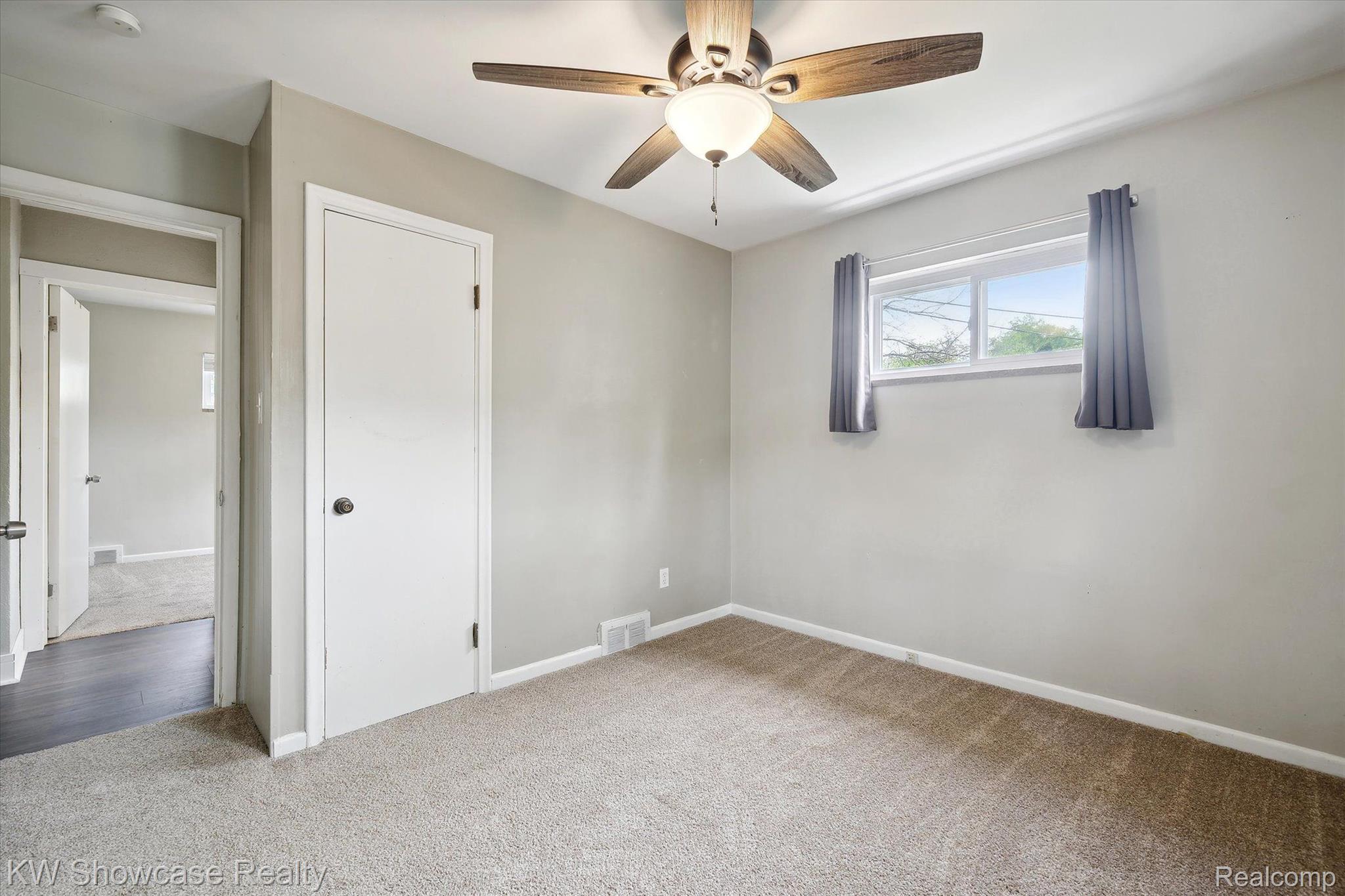 24658 ROANOKE Avenue