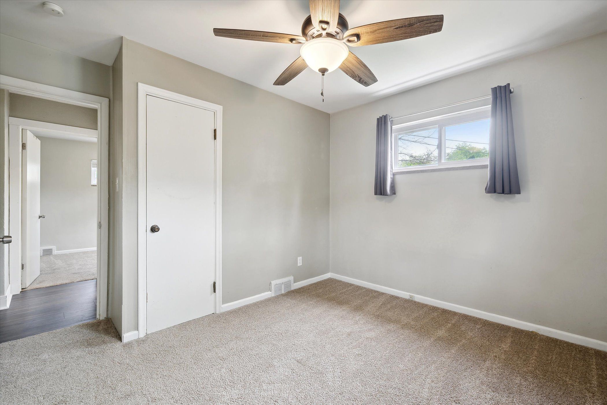24658 ROANOKE Avenue