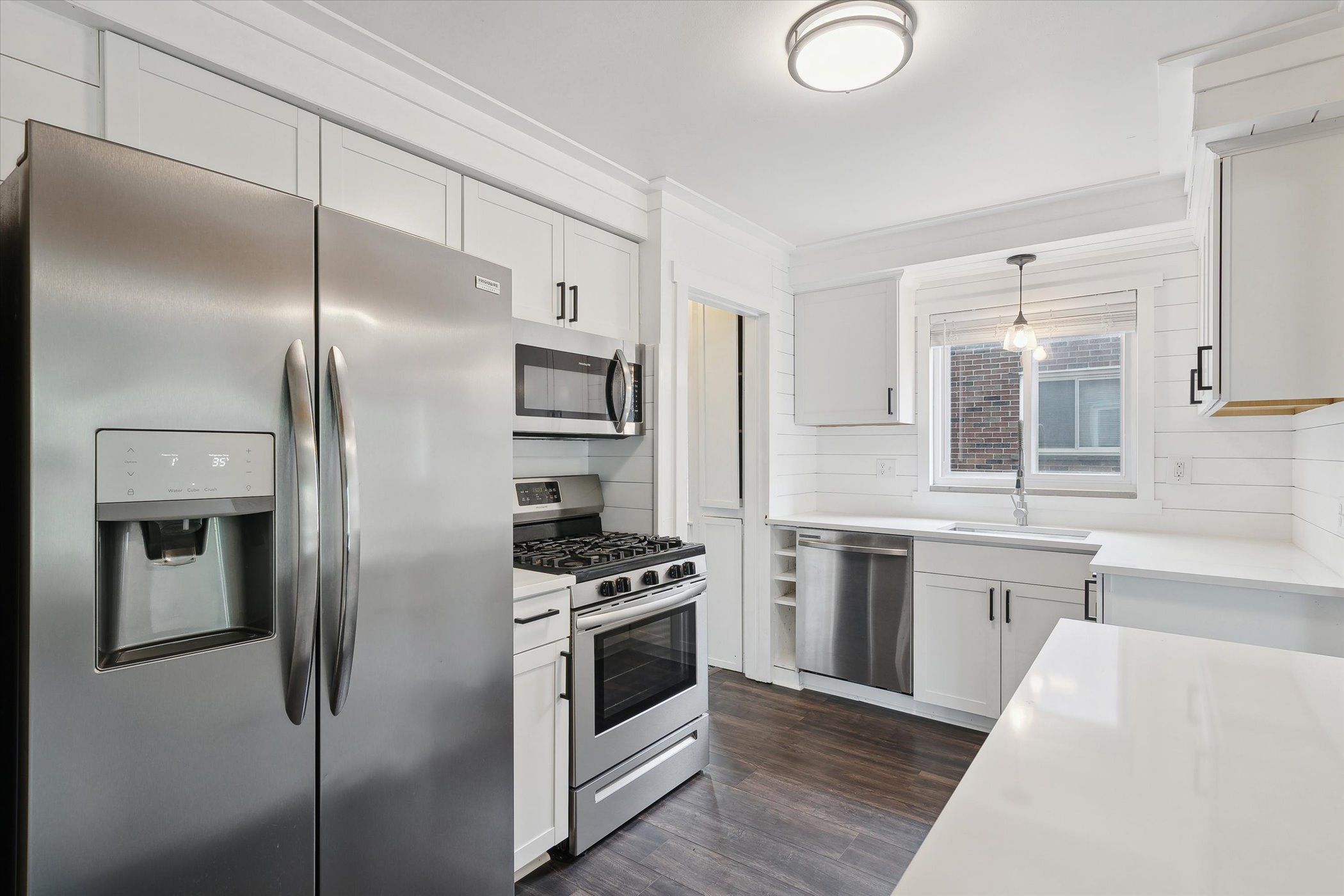 24658 ROANOKE Avenue